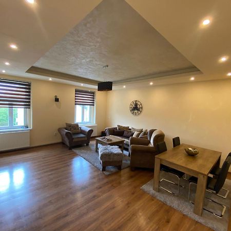 City Center Apartment Katarina Mariánské Lázně Esterno foto